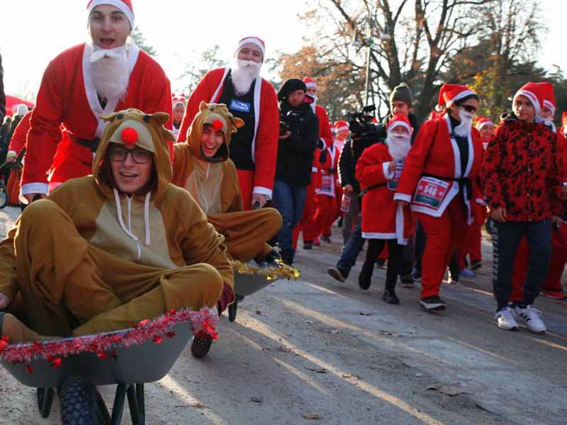 Corsa Babbi Natale Firenze Tommasino Bacciotti - Babbo Running